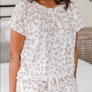 Preppy Pink Lily Cheetah T-Shirt